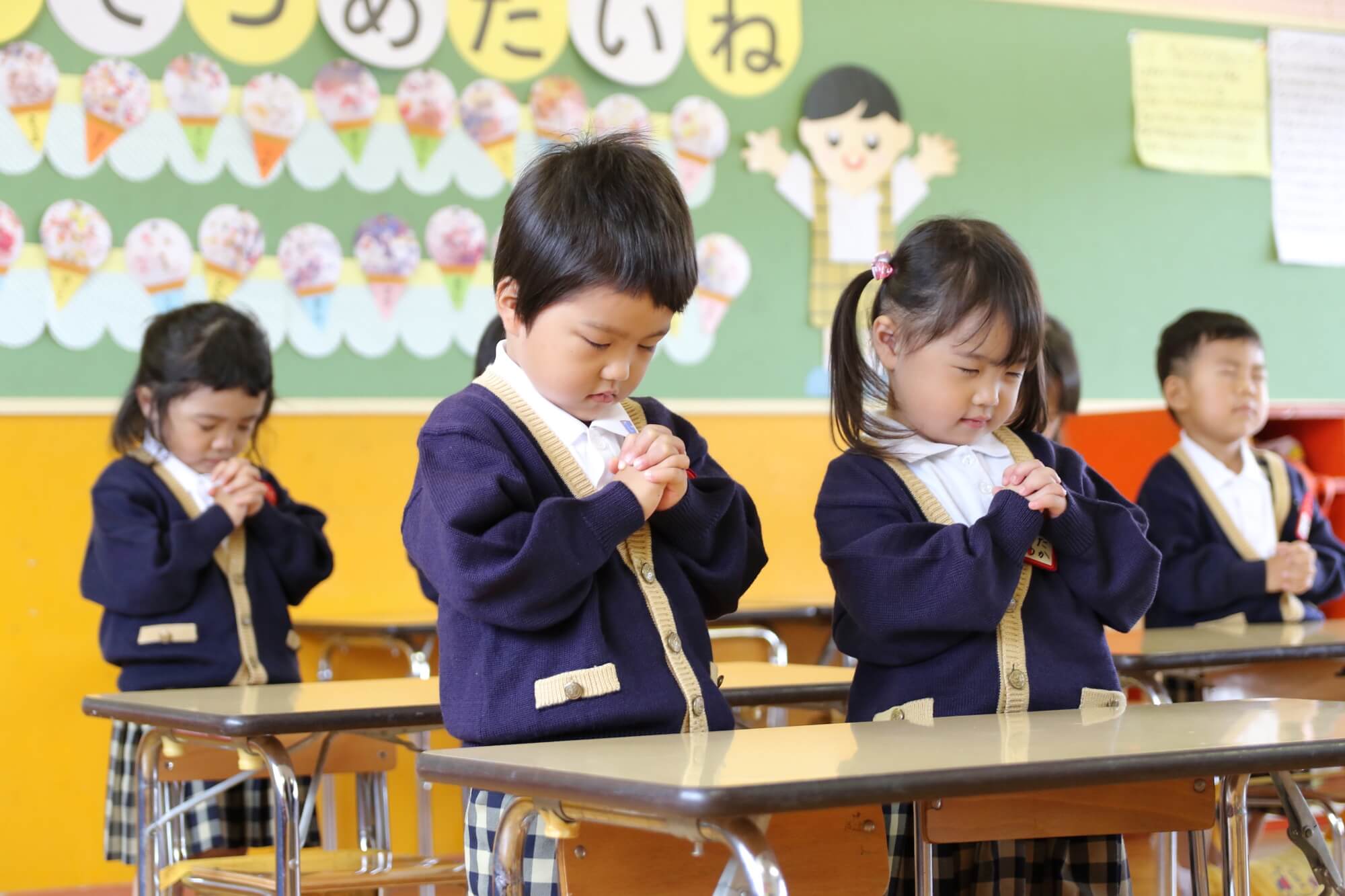 園生活の流れ | 認定江南こども園グレイス | 学校法人聖英学園